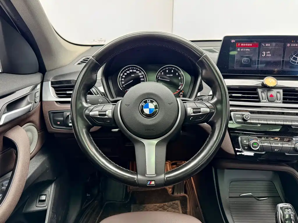 BMW X1 2022 — фото 14
