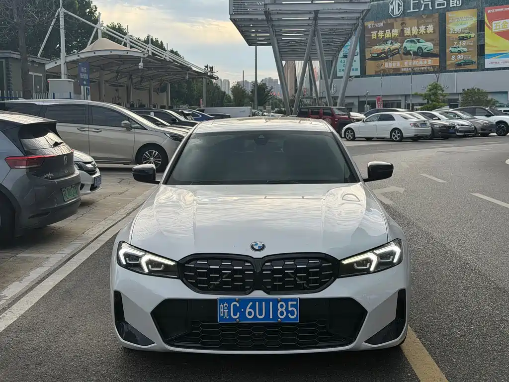 BMW 3 Series 2023