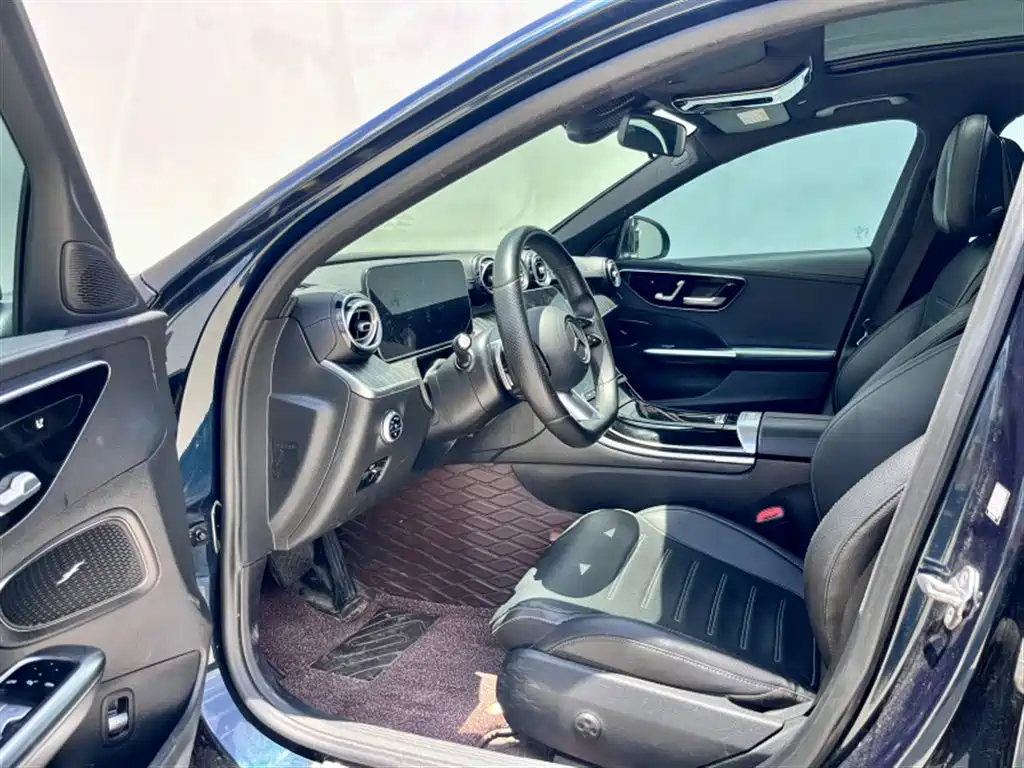 Mercedes-Benz C-Class 2022 — фото 8