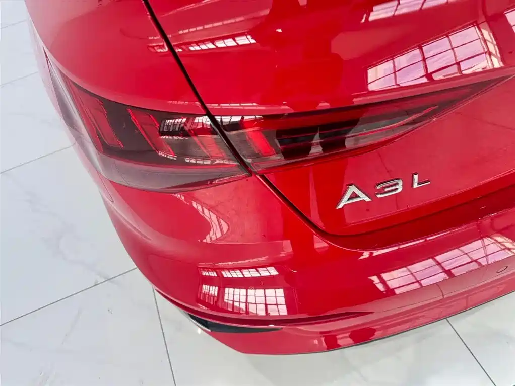 Audi A3 2022 — фото 12