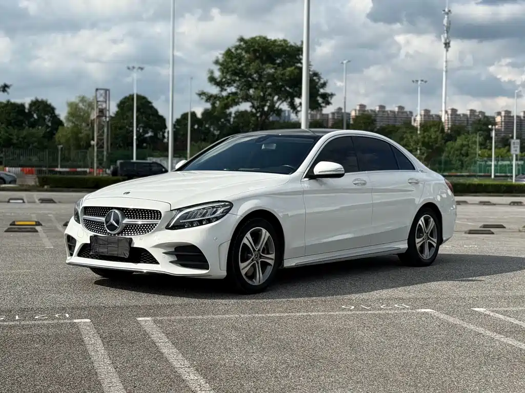 Mercedes-Benz C-Class 2018