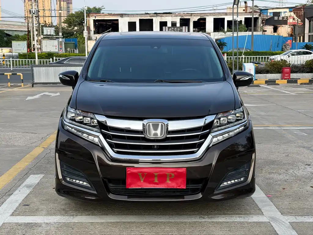 Honda Elysion 2018 — фото 2