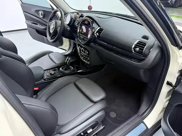 MINI Clubman 2020