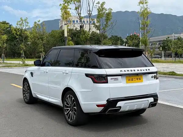 Land Rover Range Rover Sport 2014