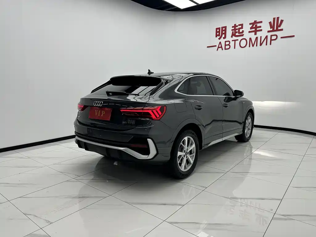 Audi Q3 Sportback 2022 — фото 9