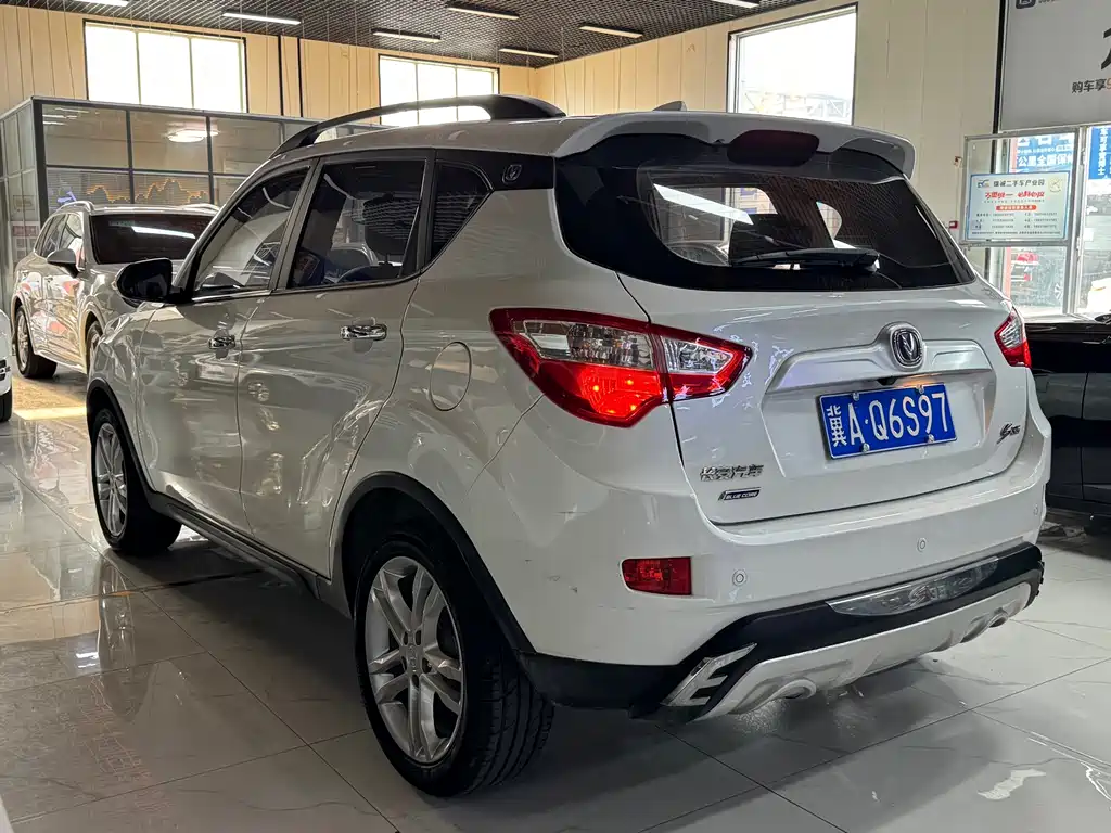 Changan CS35 2015 — фото 4
