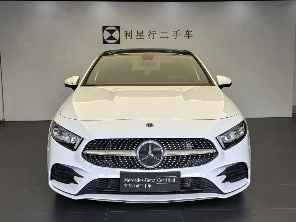 Mercedes-Benz A-Class 2022 — фото 3