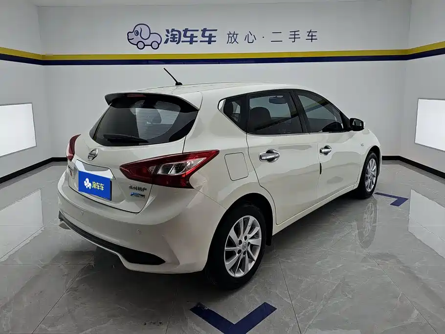 Nissan Tiida 2016