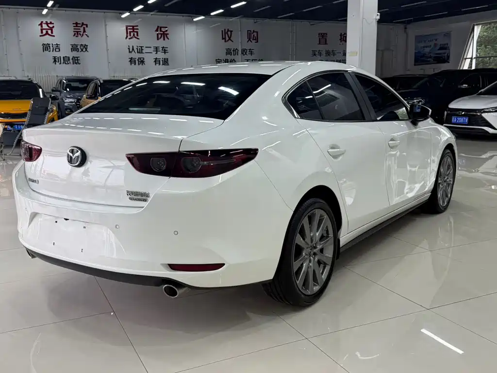 Mazda 3 Angkesela 2022