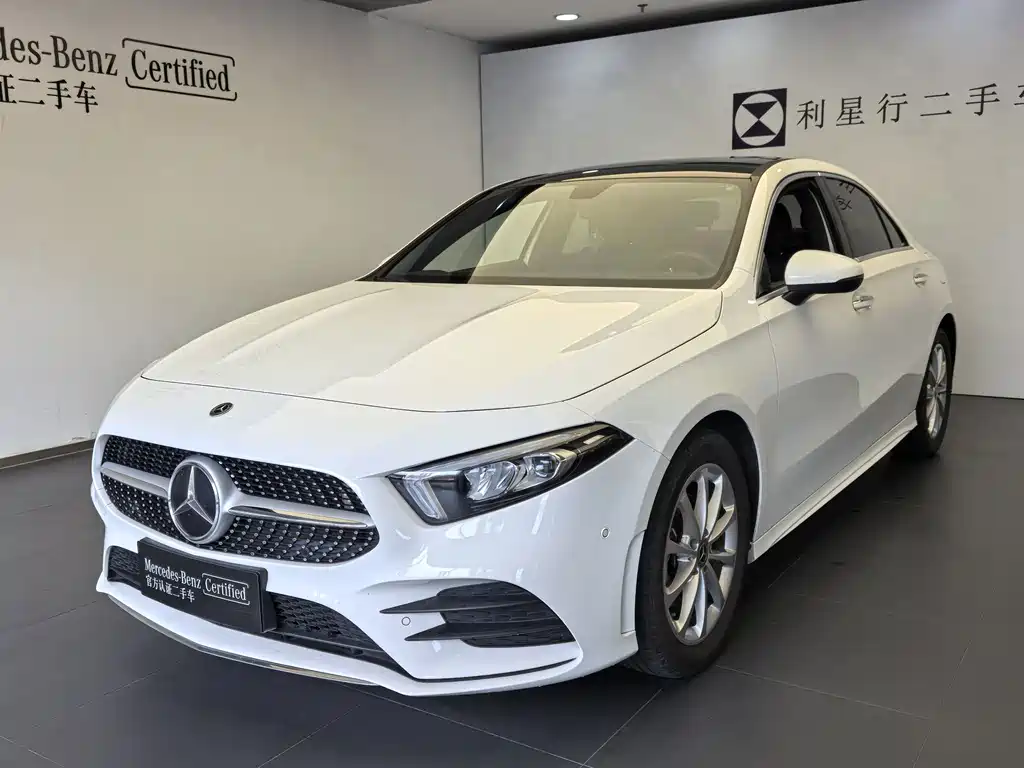 Mercedes-Benz A-Class 2022 — фото 1
