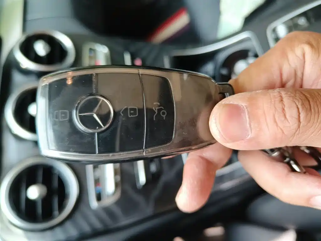 Mercedes-Benz C-Class 2019 — фото 12