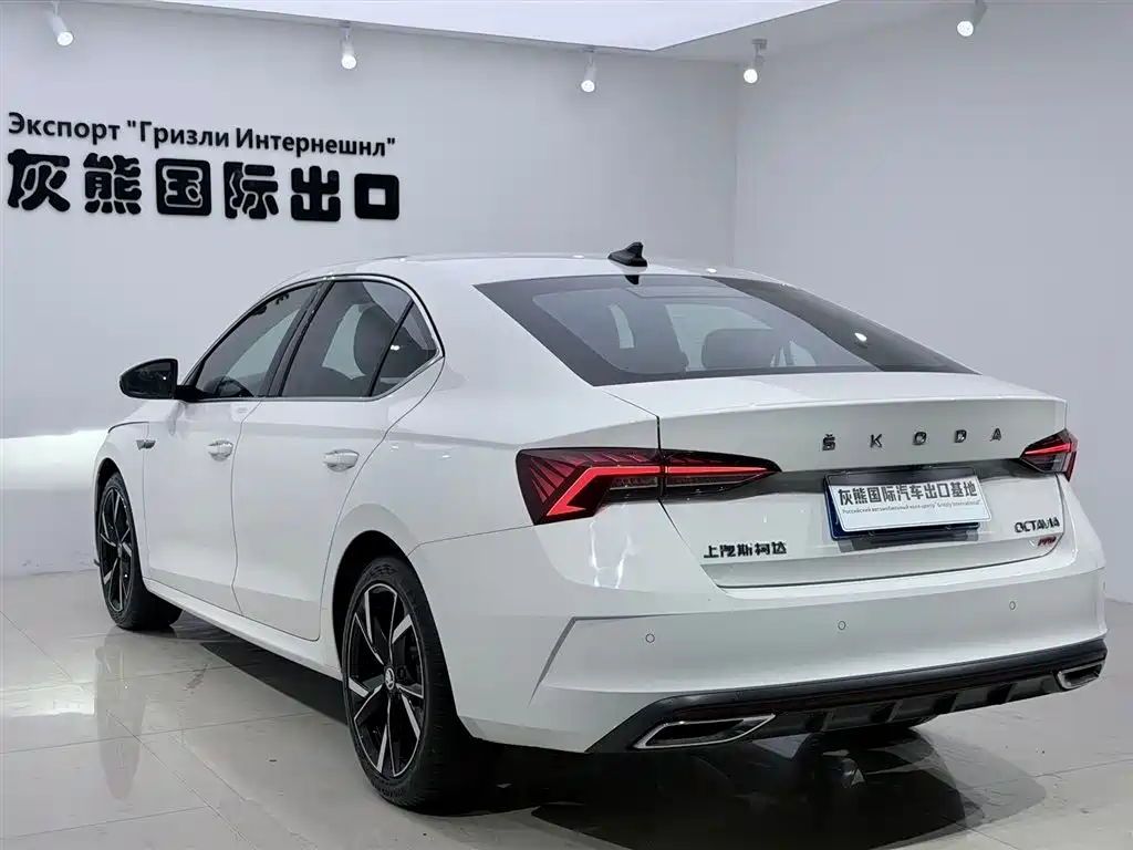 Skoda Octavia 2023