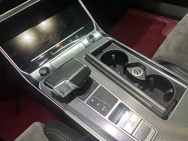 Audi A6L 2023