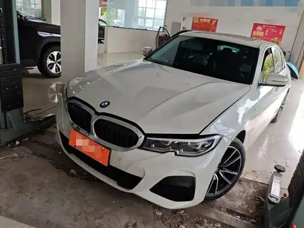 BMW 3 Series 2021