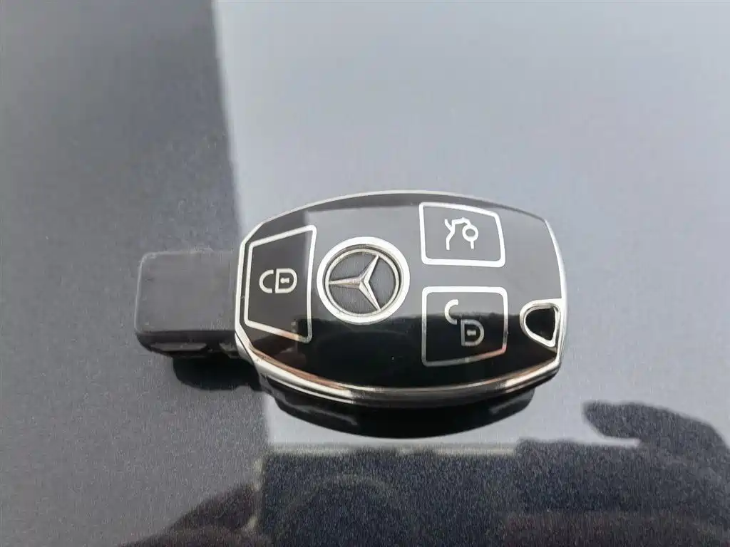 Mercedes-Benz C-Class 2013 — фото 19