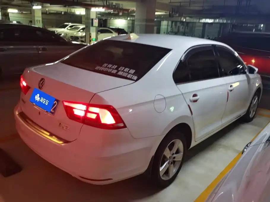 Volkswagen Santana 2016