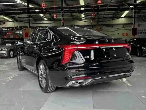 Hongqi H5 2026