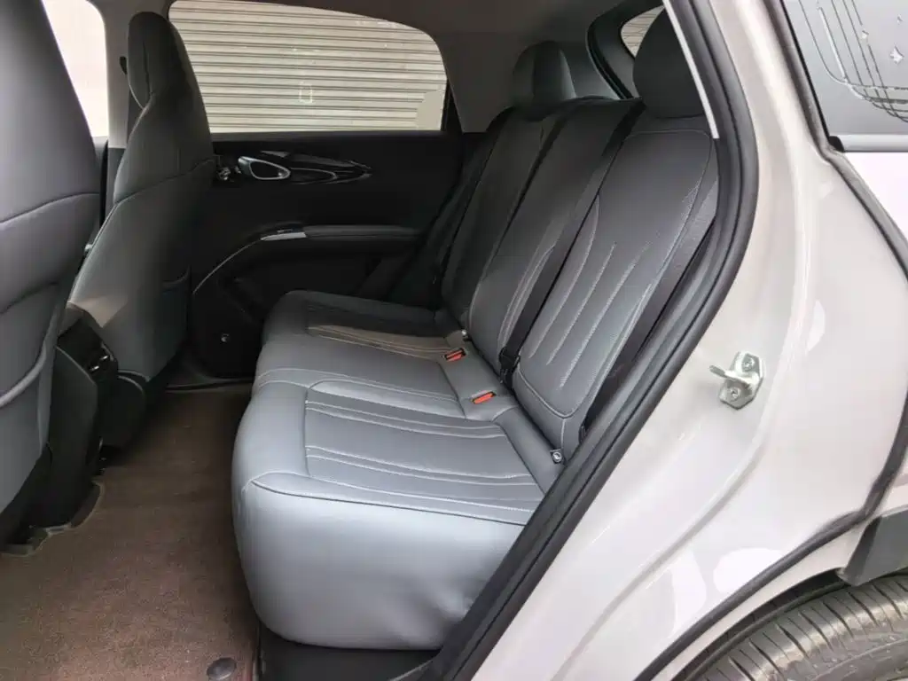 Geely Galaxy Starwish 2026 — фото 17