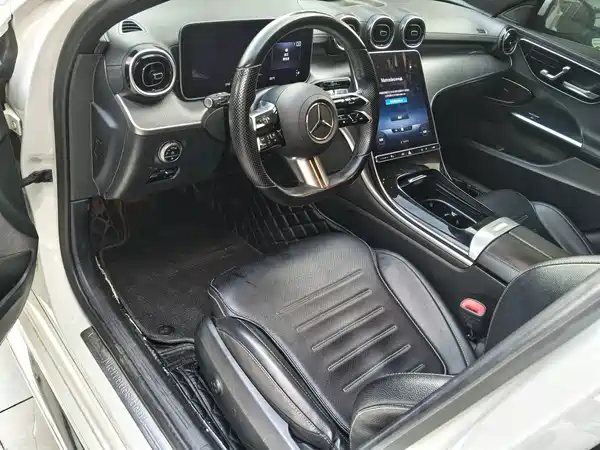 Mercedes-Benz C-Class 2022