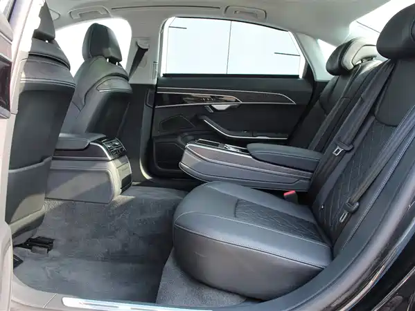 Audi A8 2023
