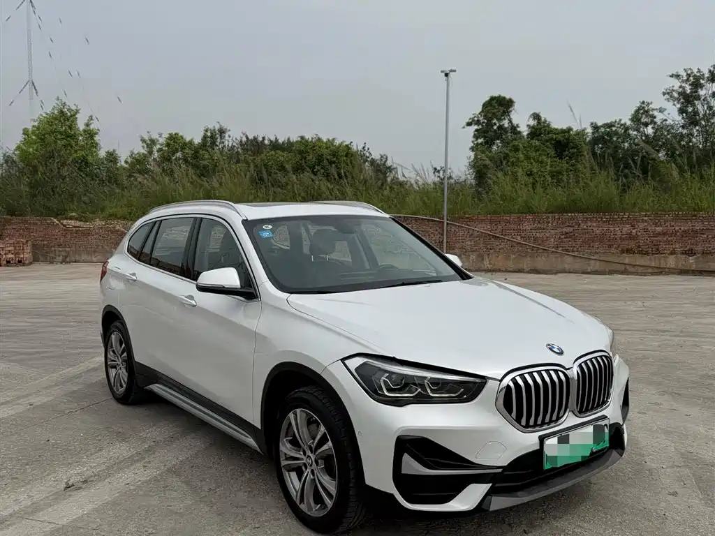 BMW X1 2020 — фото 3
