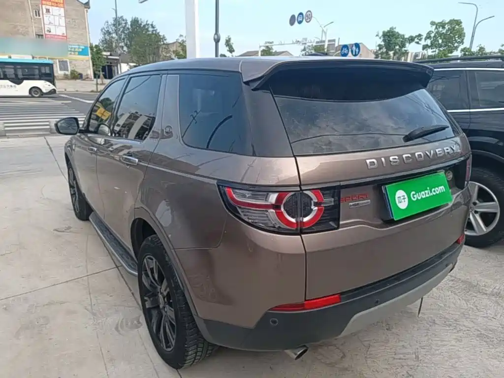 Land Rover Discovery Sport 2017 — фото 5