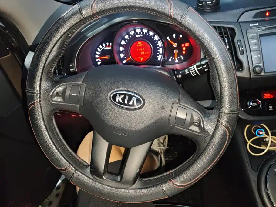 Kia Sportage 2012 — фото 15
