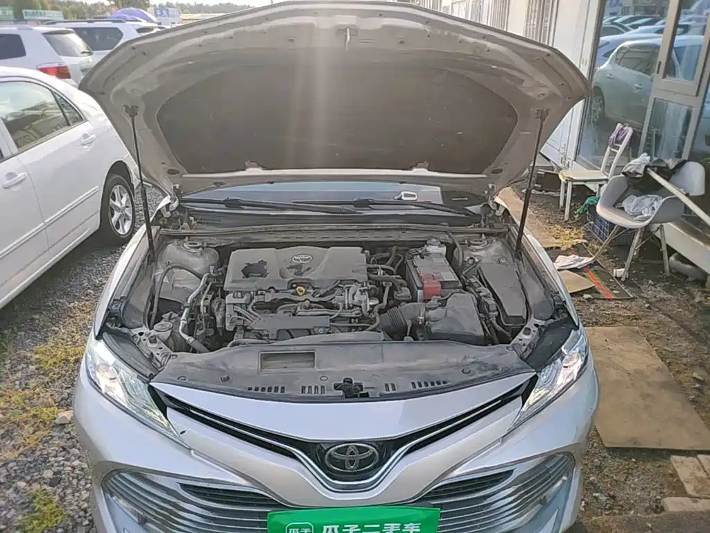 Toyota Camry 2019 — фото 20