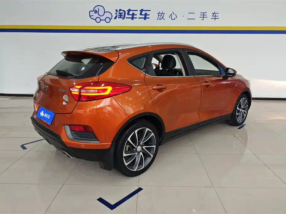 Geely Emgrand GS 2016 — фото 3