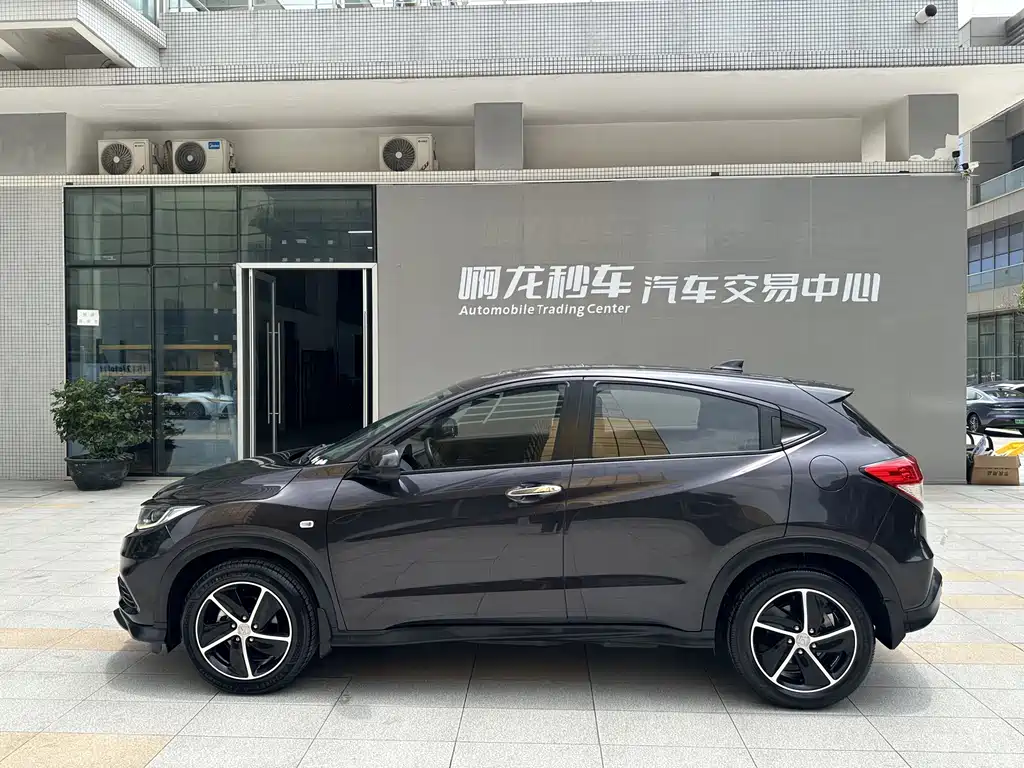 Honda Vezel 2020 — фото 19