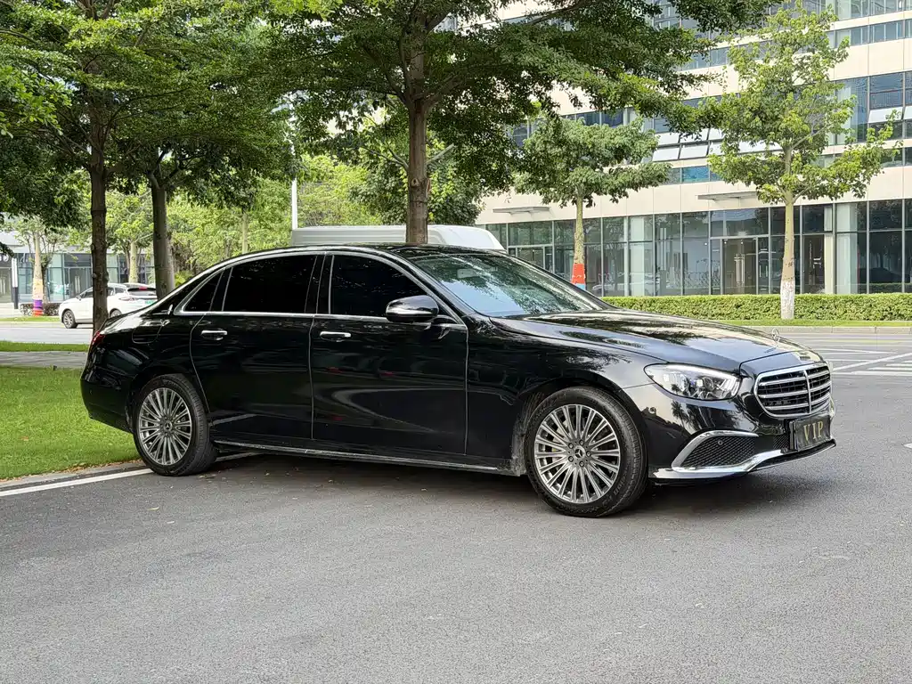 Mercedes-Benz E-Class 2019 — фото 3