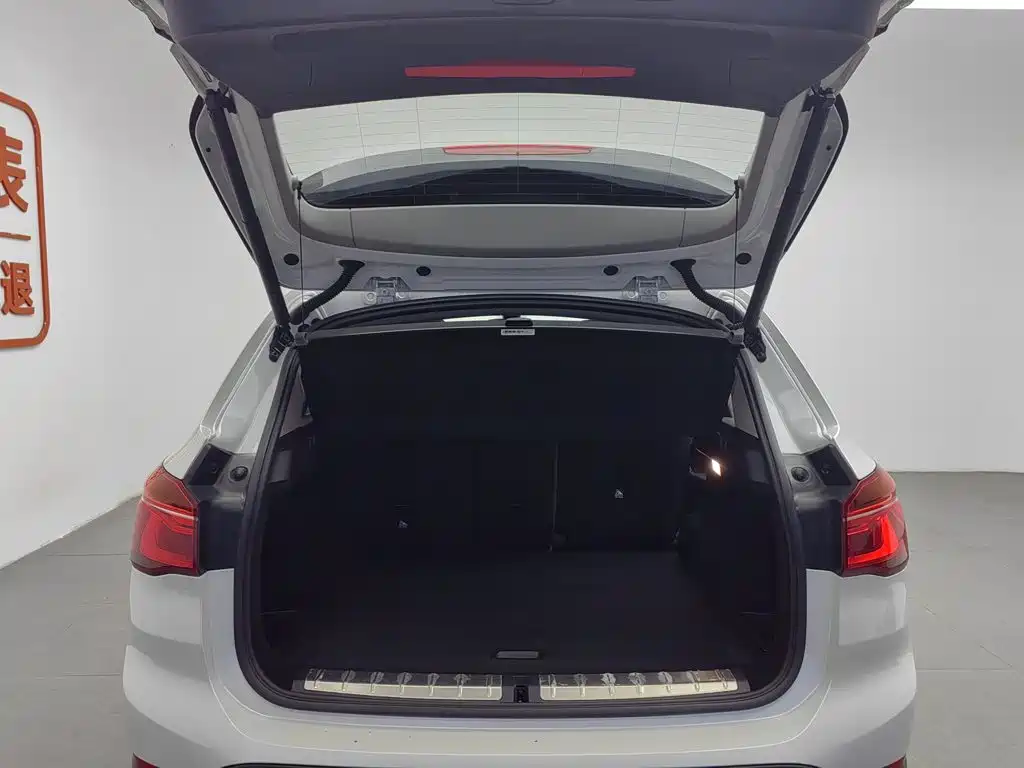 BMW X1 2019 — фото 16