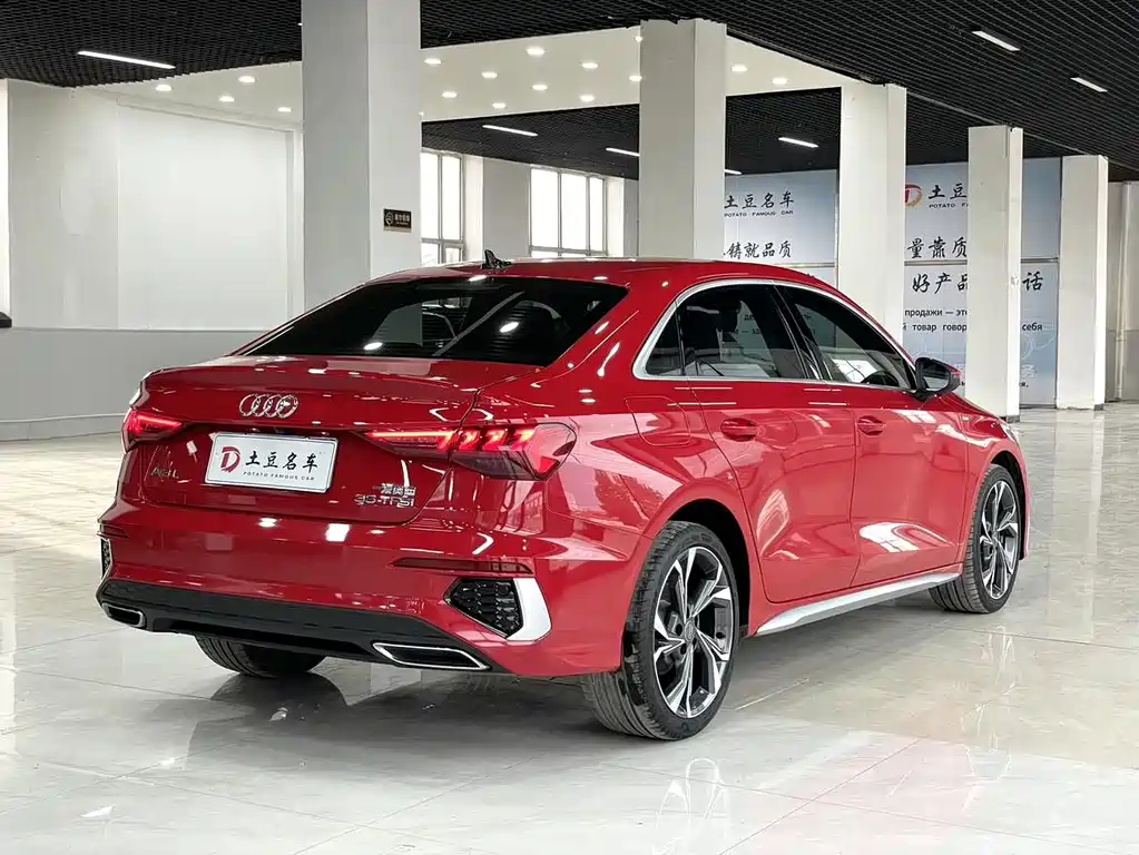Audi A3 2023 — фото 6