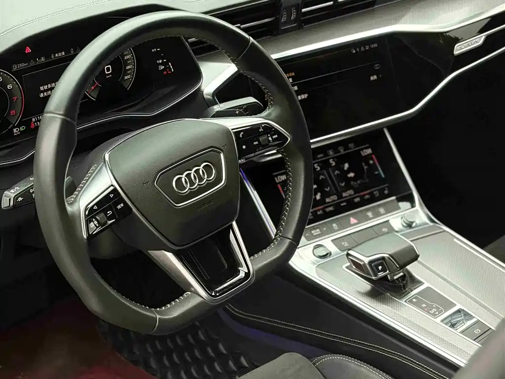Audi A6L 2020 — фото 14