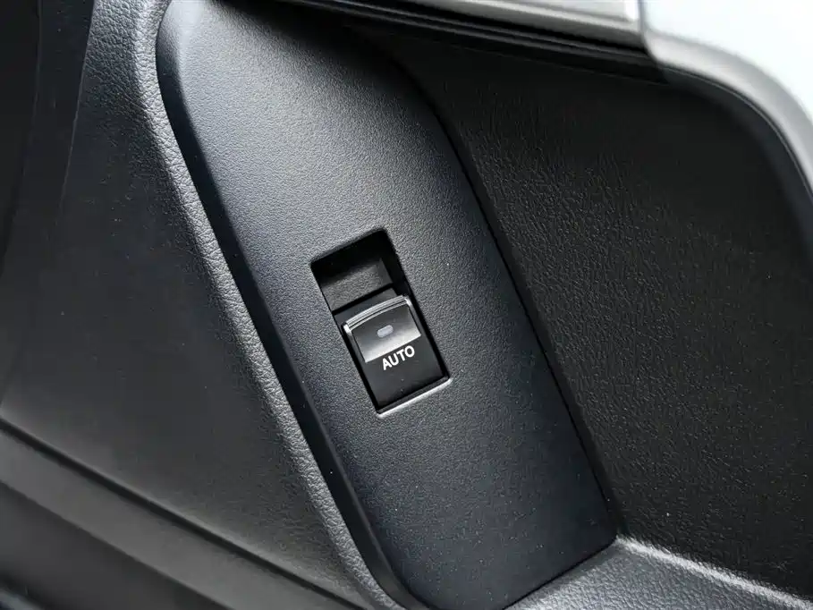 Toyota Prado 2019 — фото 29