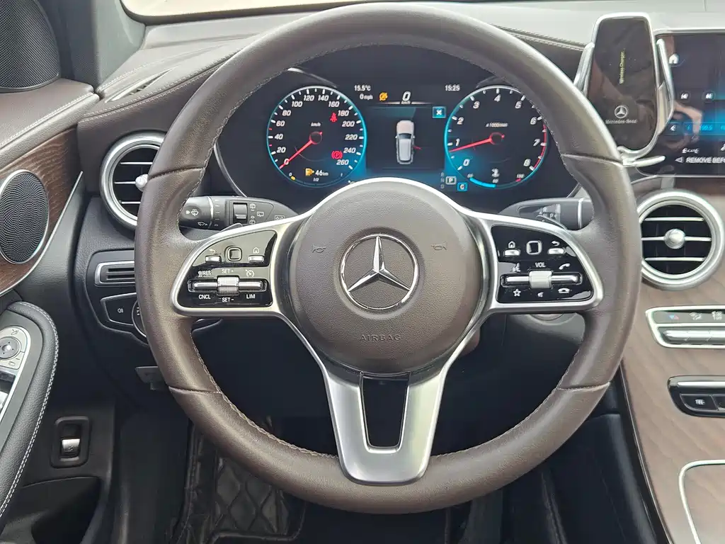 Mercedes-Benz GLC 2022 — фото 16