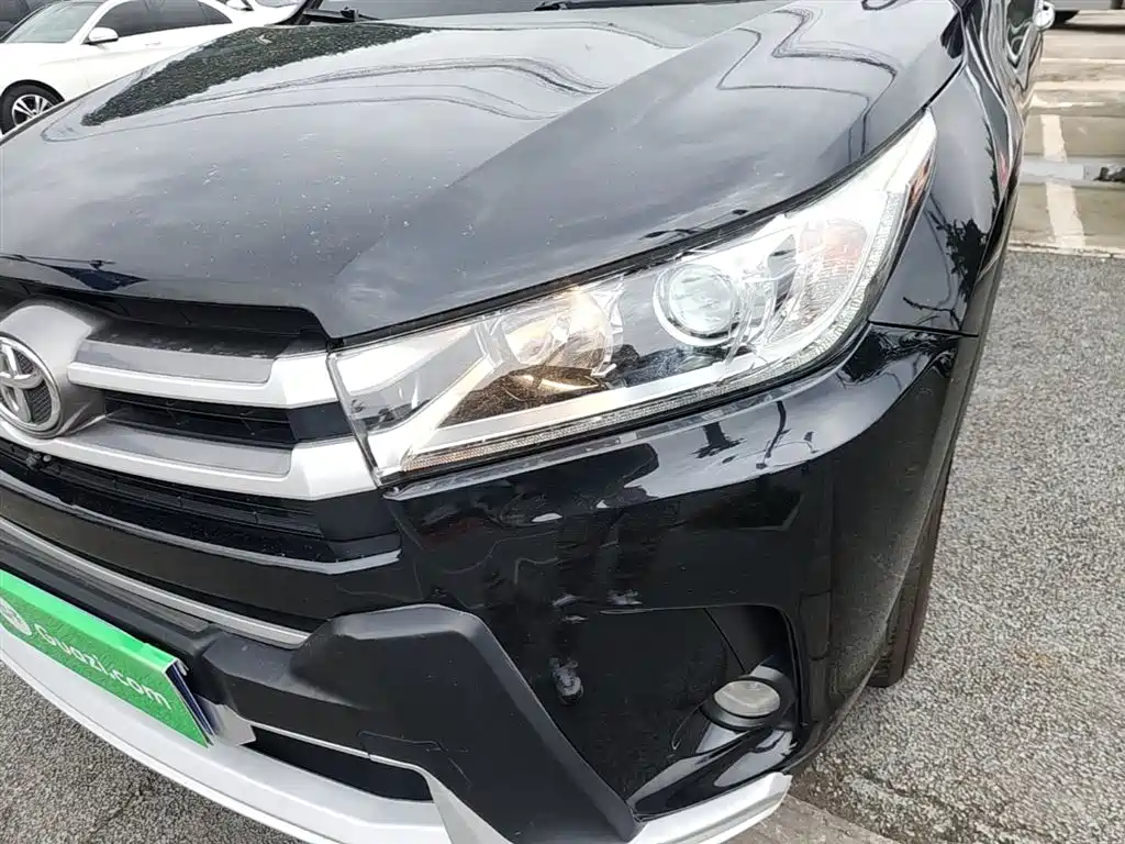 Toyota Highlander 2020 — фото 24