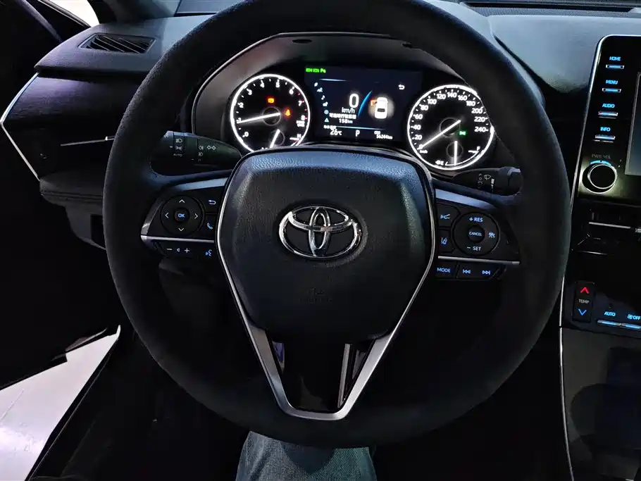 Toyota Avalon 2022 — фото 15