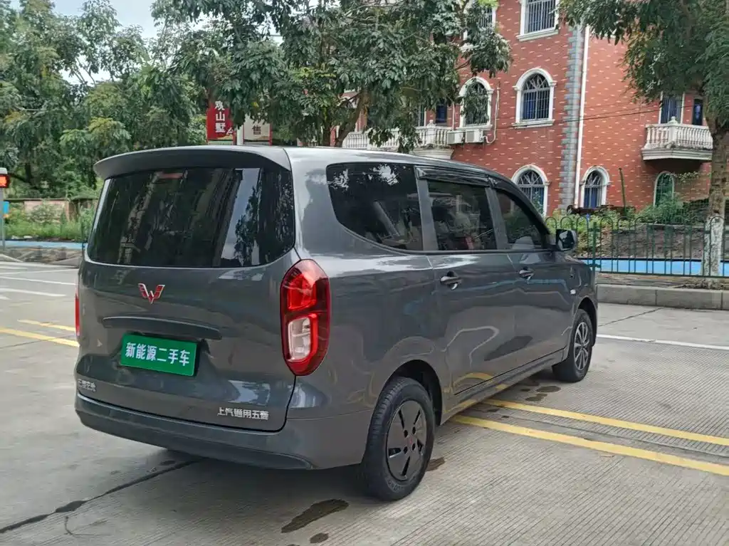 Wuling Hongguang New Energy 2025 — фото 14