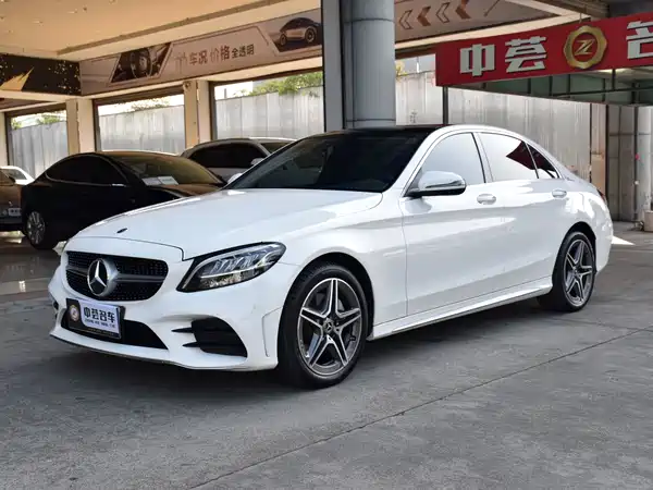 Mercedes-Benz C-Class 2021