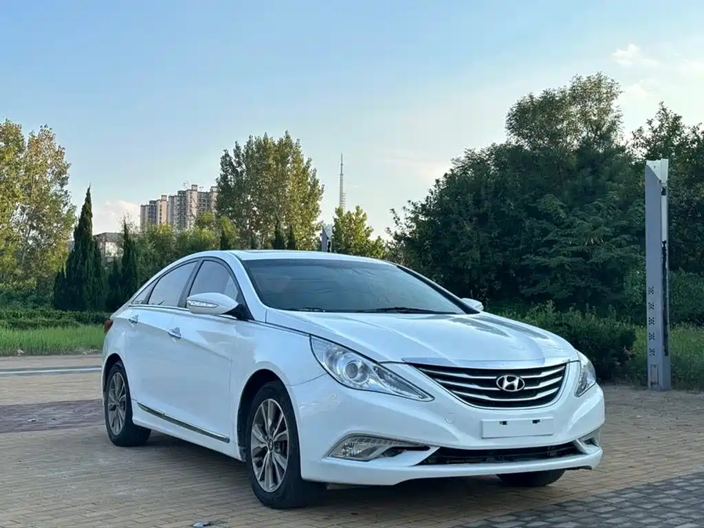 Hyundai Sonata 2014 — фото 3
