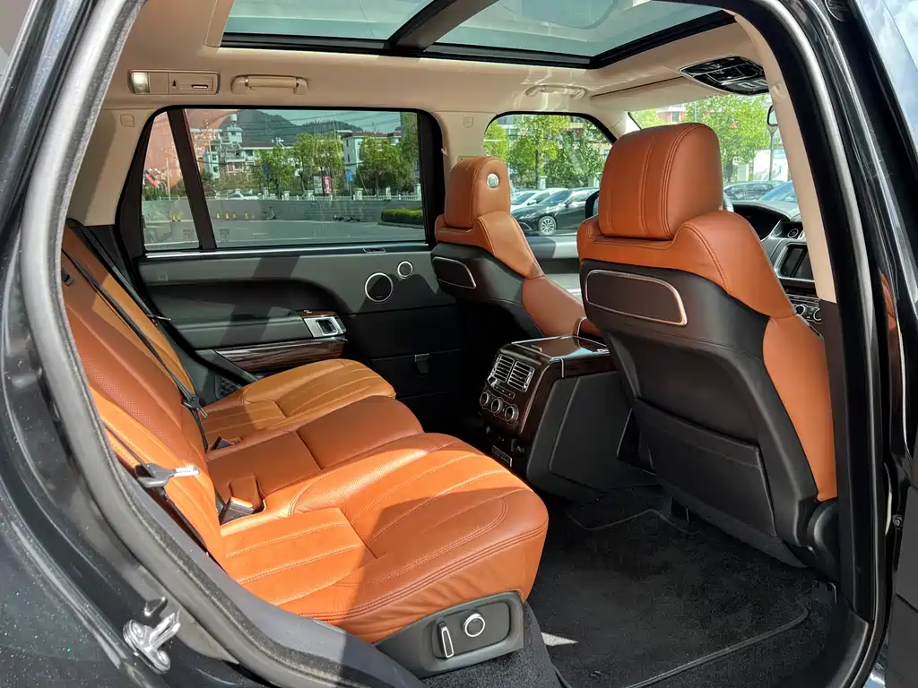Land Rover Range Rover 2016 — фото 13