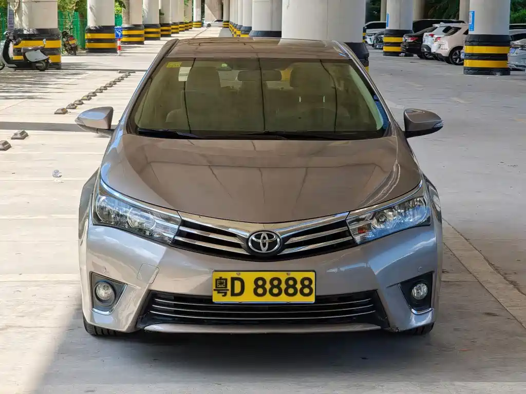 Toyota Corolla 2015