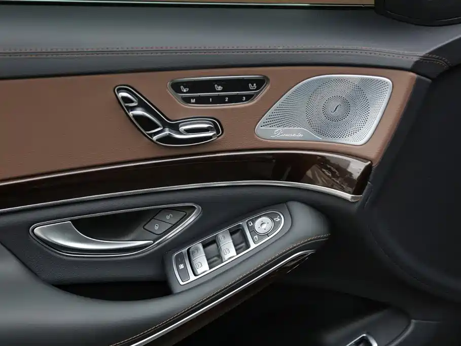 Mercedes-Benz S-Class 2017 — фото 13