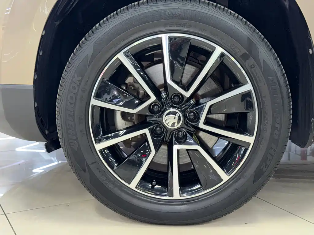 Skoda Karoq 2021 — фото 20