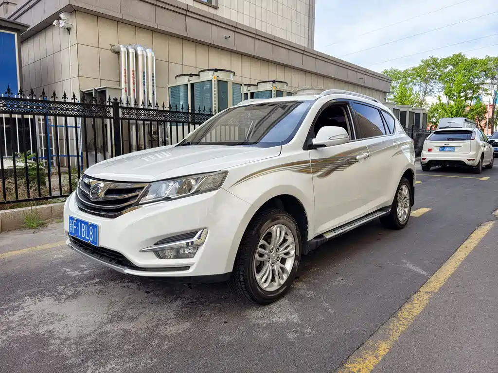 Landwind X5 2017 — фото 1