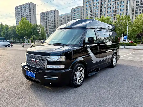 GMC SAVANA 2017