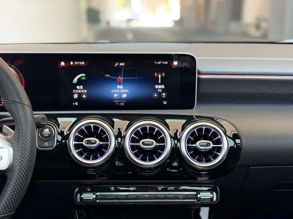 Mercedes-Benz A-Class 2020 — фото 12