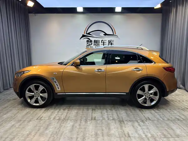 Infiniti FX 2013