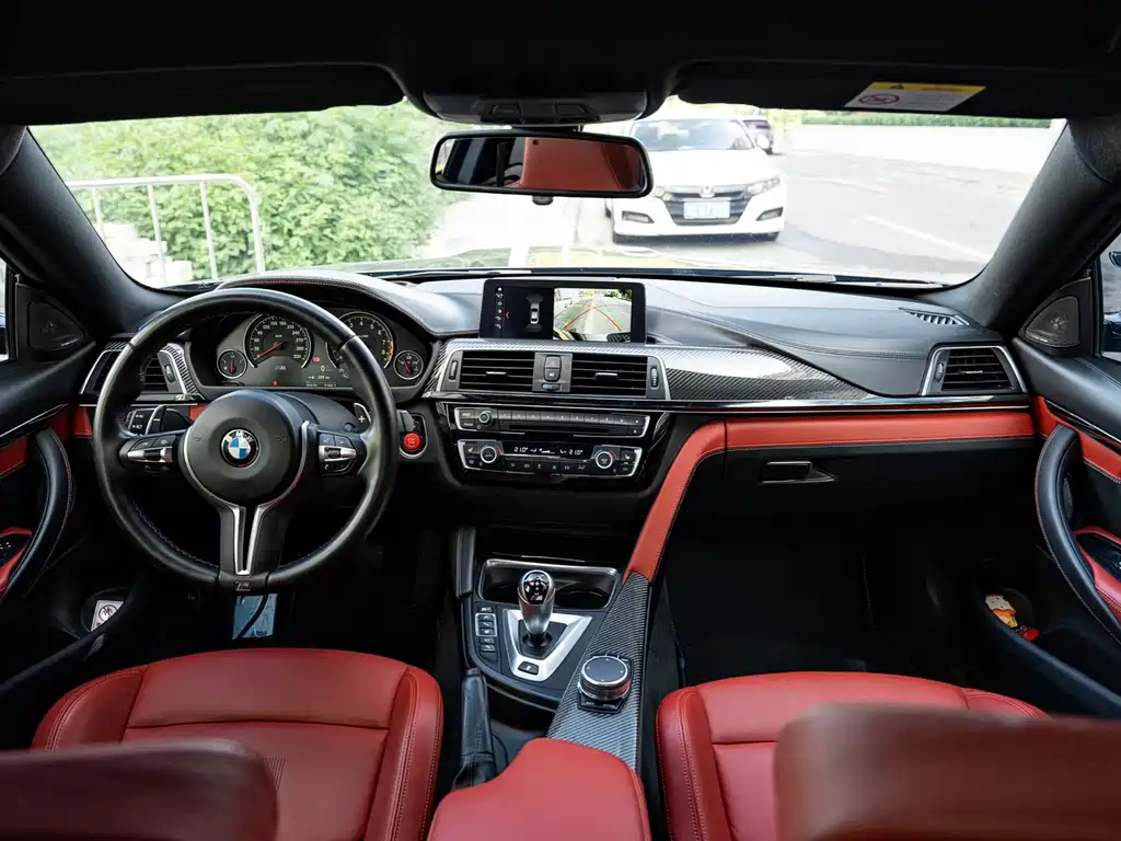 BMW M4 2019 — фото 10